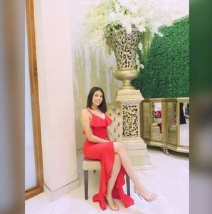 Meet your Posher, Iris